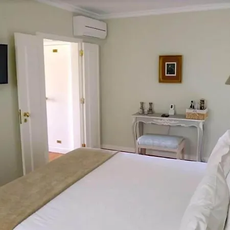 Palacio Ramalhete 4* ליסבון