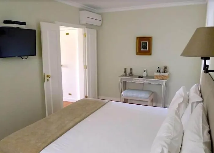 Palacio Ramalhete 4* Lissabon